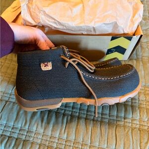 Womens 5.5 Twisted X Work driving Mocs (rubberized brown) ALLOY TOE